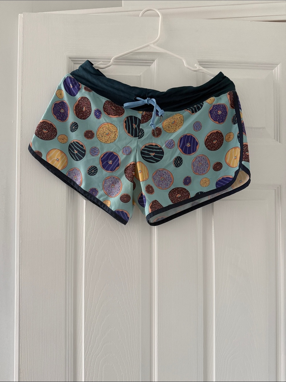 RABBIT BRAND SURF N TURF RUNNING SHORTS NWOT SIZE MEDIUM 🍩🍩🍩